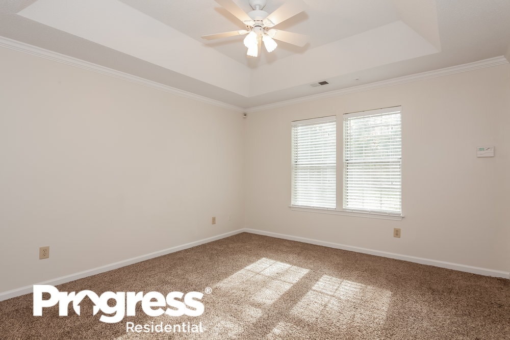 Building Photo - 3407 Mayhurst Dr