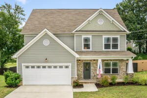 Building Photo - 7506 Hampstead Hall Dr
