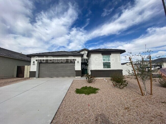 Building Photo - 24402 W Pueblo Ave