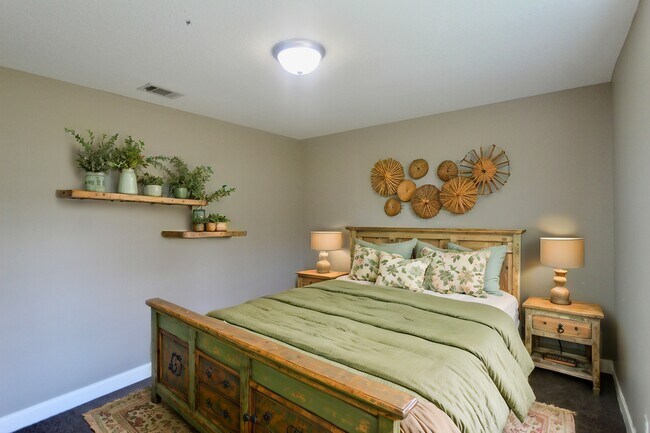 Building Photo - 311 Tranquil Bridge Ln