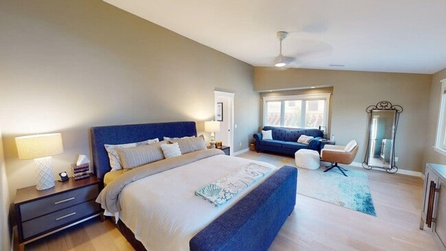 Building Photo - Beautifully Designed Country Club Home Offered July and August 2026