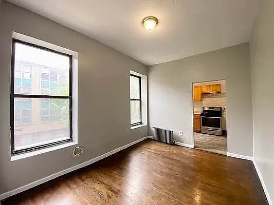 Primary Photo - 301 W 141st St