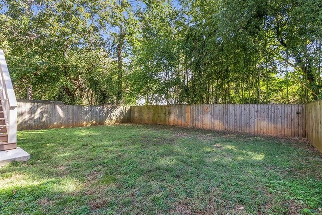 Building Photo - 207 Mellrich Ave NE