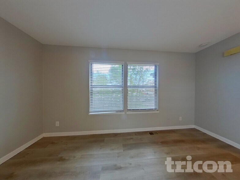 Building Photo - 3812 S Ceylon Way