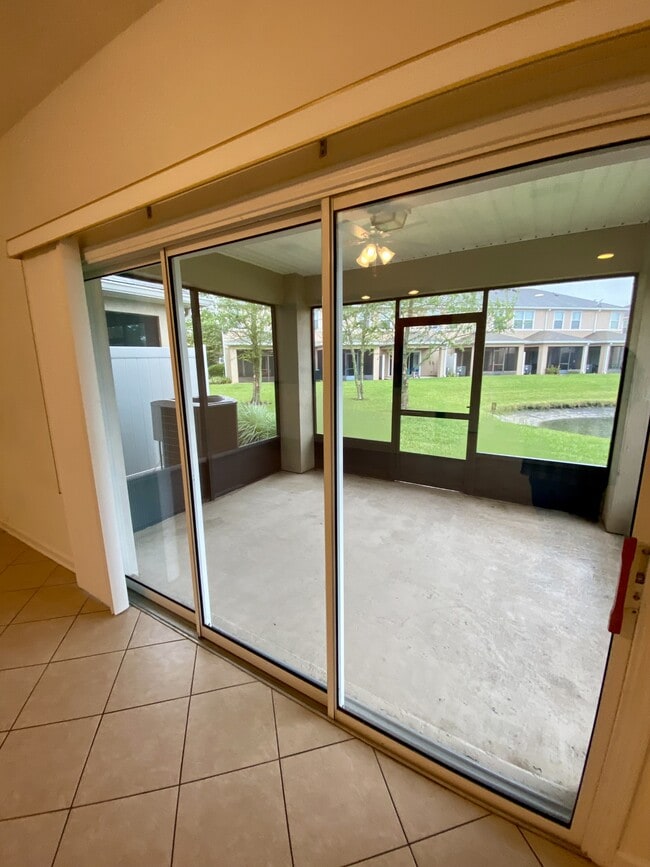 Building Photo - 12988 Spring Rain Rd