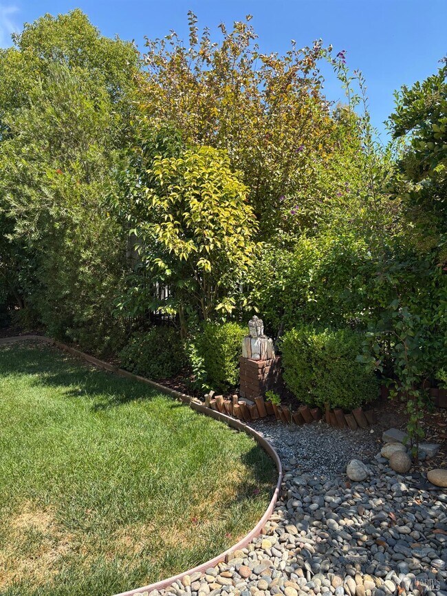 Building Photo - 520 Arlington Dr