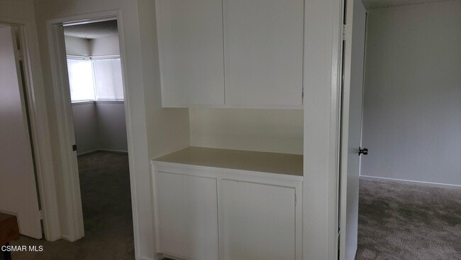 Building Photo - 3050 Wildwood Ave