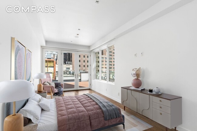 Building Photo - 135 E 38th St