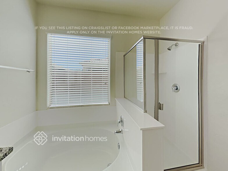 Building Photo - 2623 W Fawn Dr