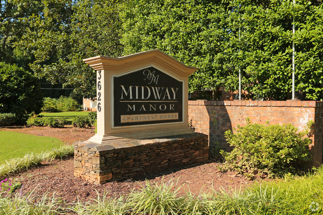 Midway Manor Apartments - Decatur, GA | Apartment Finder