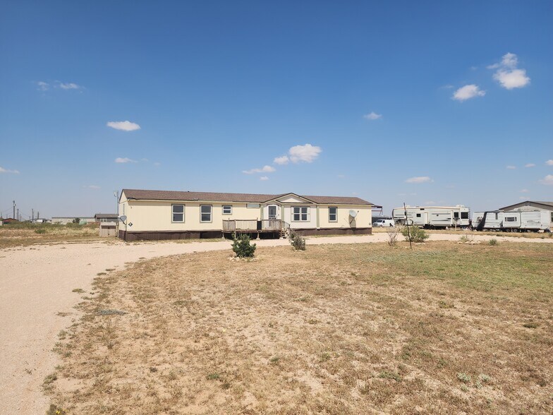 Building Photo - 7301 E County Road 62