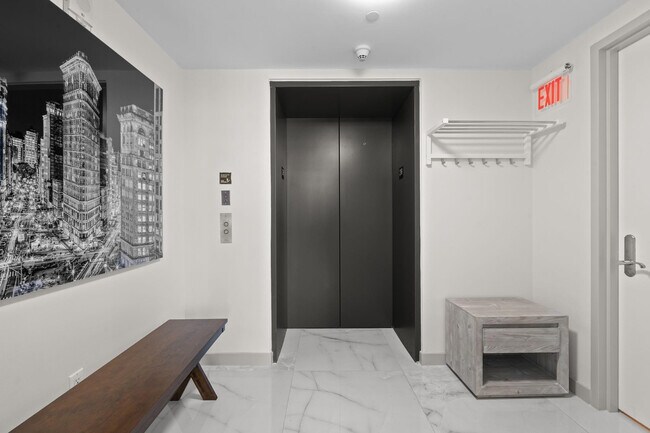 Building Photo - 101 S Fort Lauderdale Beach Blvd