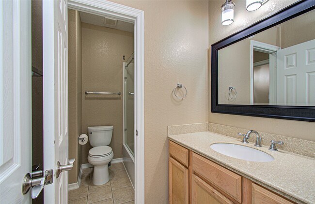 Building Photo - 3730 Arundel Gardens Ln