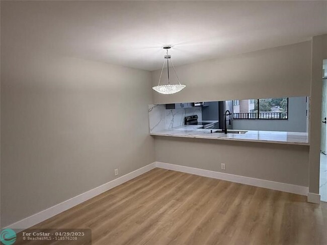 Building Photo - 8020 Hampton Blvd
