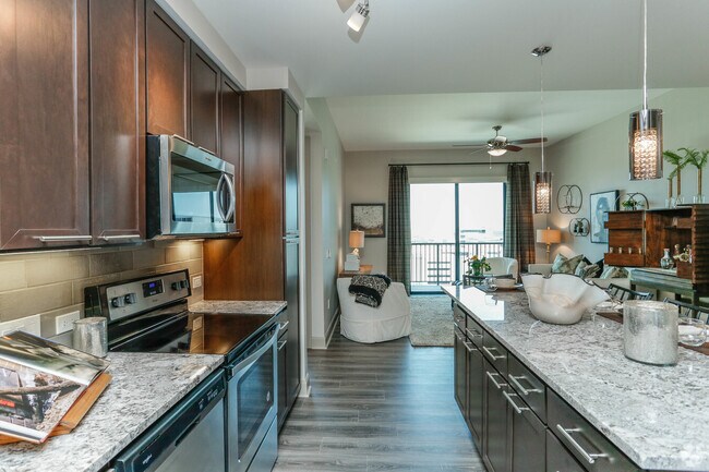 Building Photo - Your Dream Apartment Is Just a Tour Away!