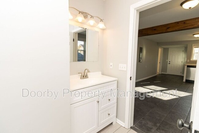 Building Photo - 1908 Cleveland Ave