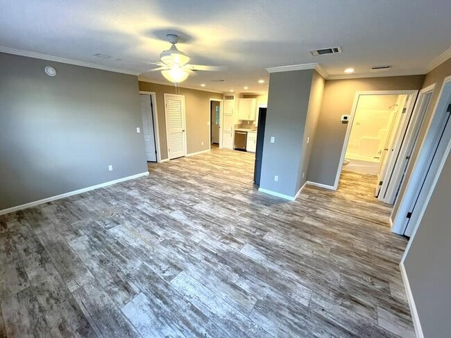 Building Photo - 5456 Ryegrass Ct