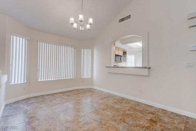Building Photo - 8753 Country View Ave