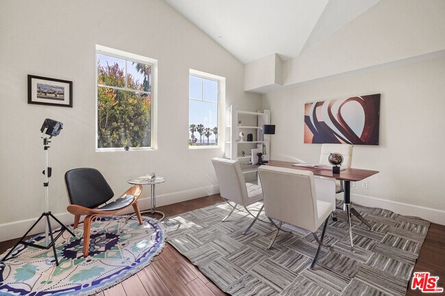 Building Photo - 1751 Appian Wy