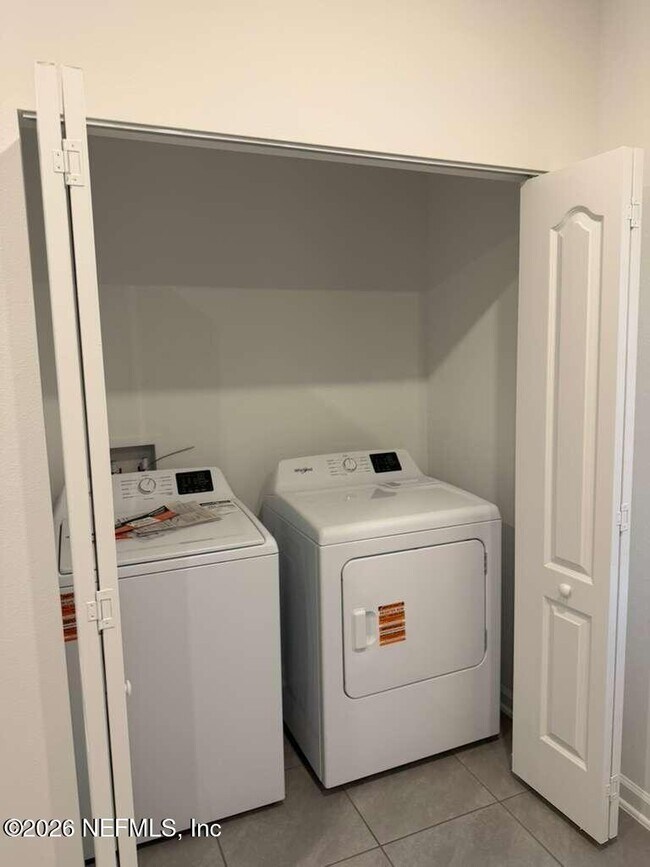 Building Photo - 107 Blue Hvn Rd