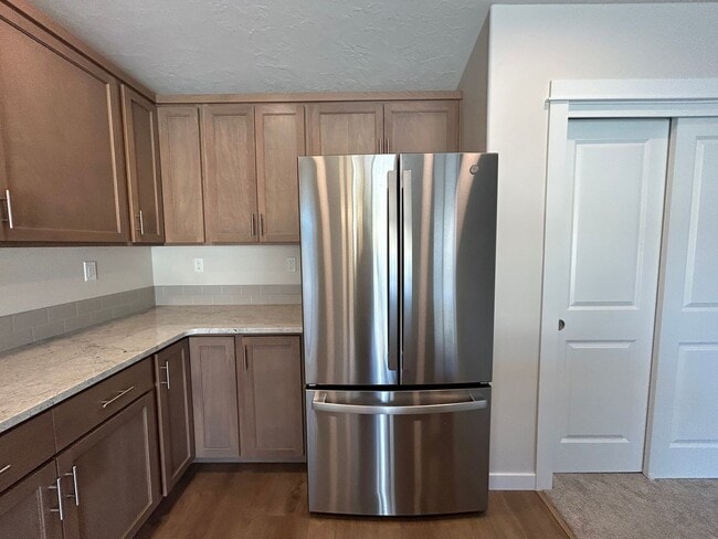 Building Photo - Brand New Home 3 Bedroom Home In Star!