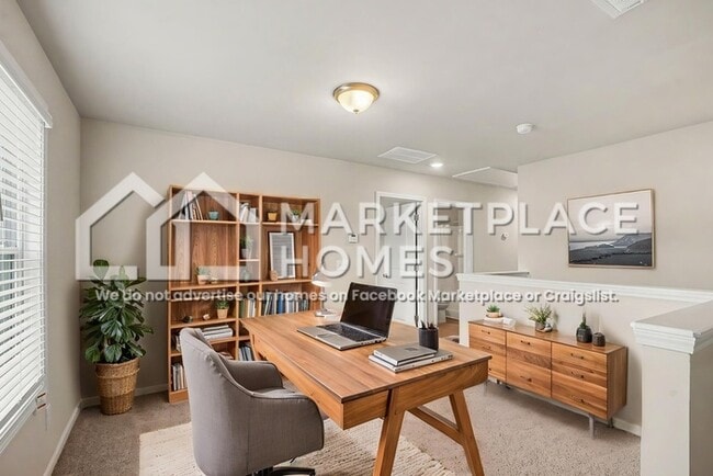 Building Photo - 204 W L Miller Dr
