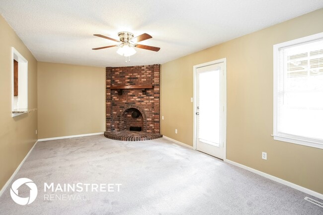 Building Photo - 16317 McKinley St