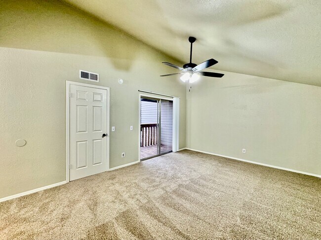 Building Photo - 1820 Three Stars Rd
