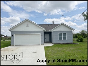 Building Photo - 224 Emmit Ave