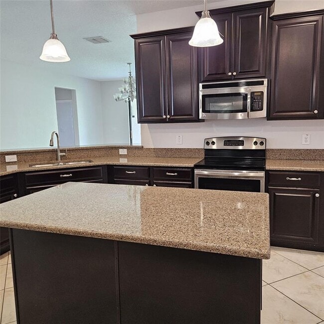 Building Photo - 2628 Atherton Dr