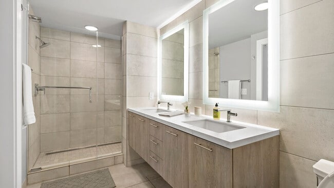 Building Photo - 815 V St NW