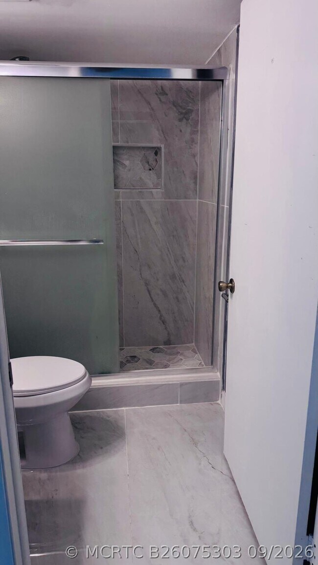 Building Photo - 9539 Boca Cove Cir