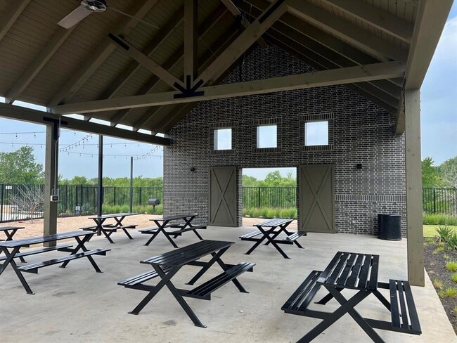 Building Photo - 17719 Dockery Dr