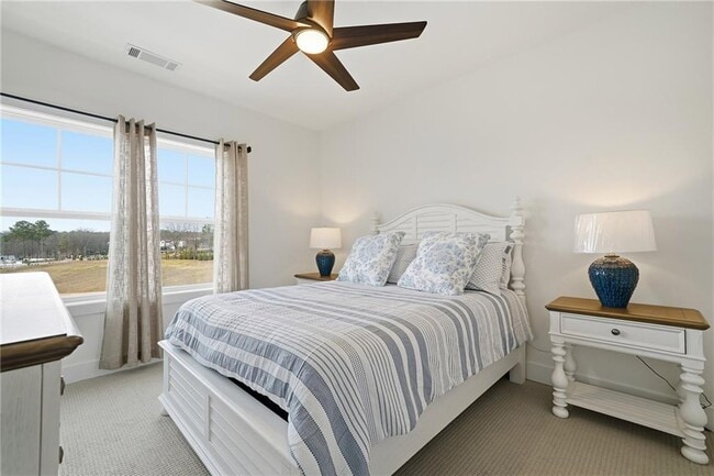 Building Photo - 2042 Juliette Ave