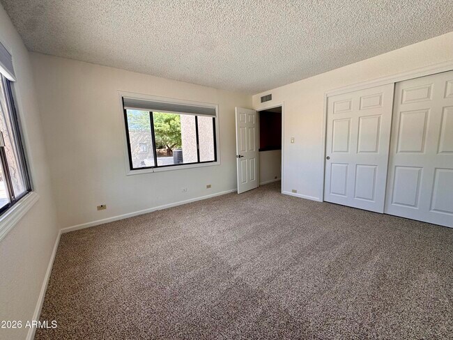 Building Photo - 4525 N 66th St