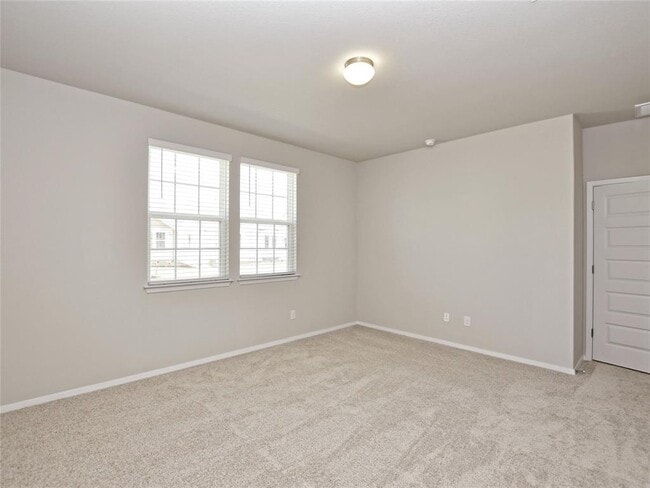 Building Photo - 164 Fabion St