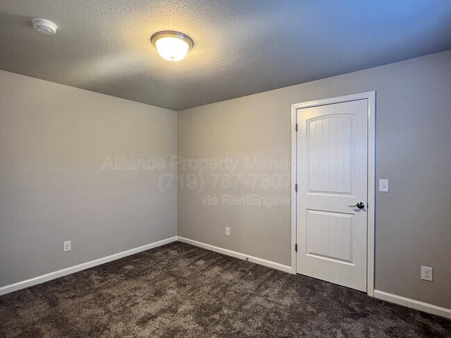 Building Photo - 4471 Allenite Point