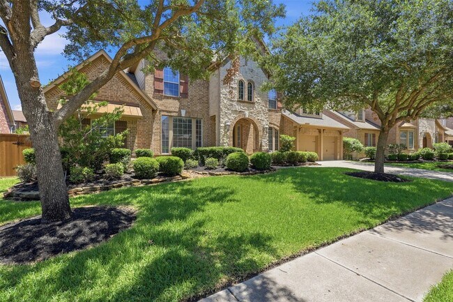 Building Photo - 18800 N Bee Cave Springs Cir