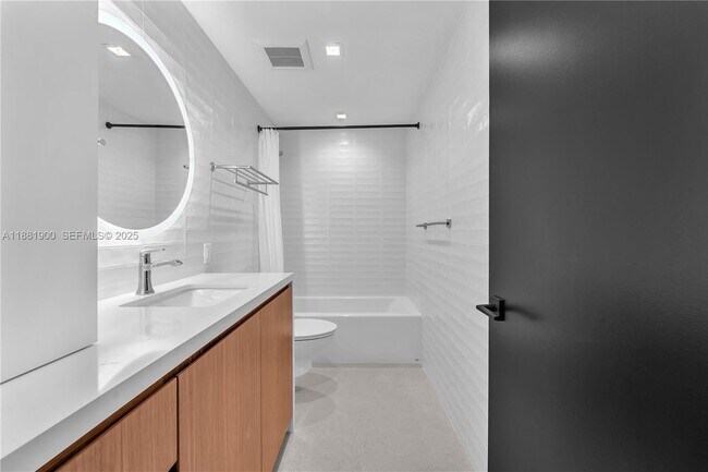 Building Photo - 2211 NE 122nd St