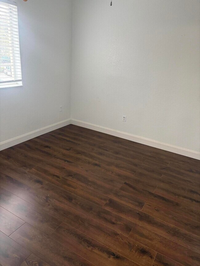 Building Photo - 6606 Catalina Ln