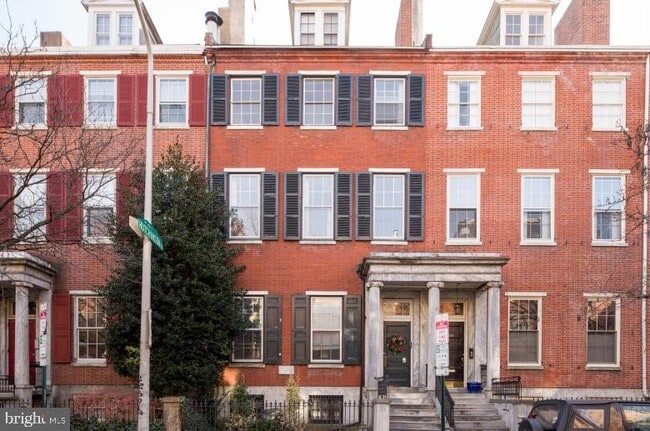 Building Photo - 916 Spruce St