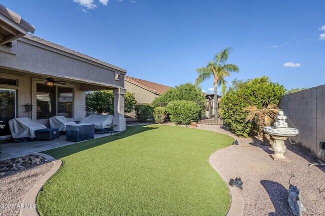 Building Photo - 4269 E Cassia Ln