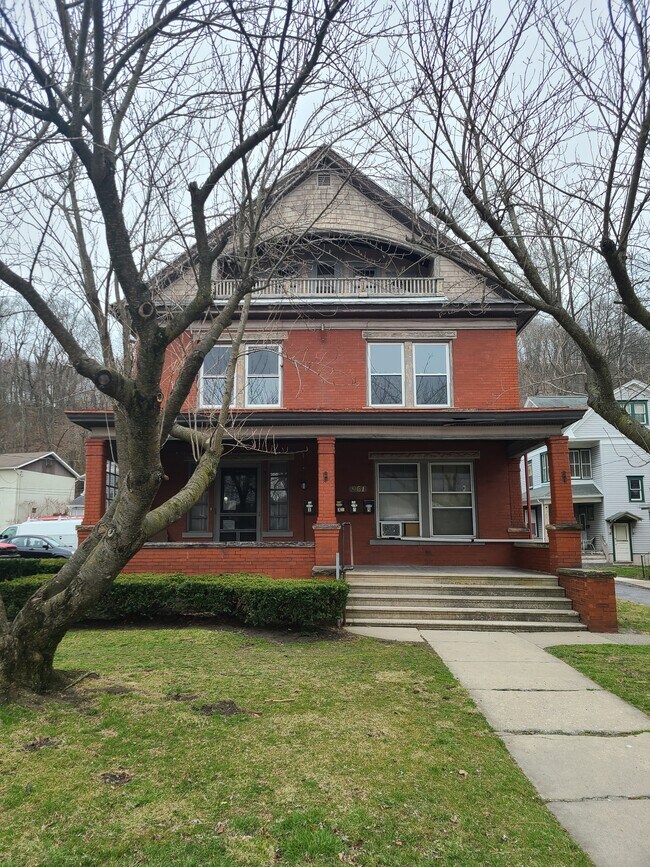 961 S Lincoln Ave 961 S Lincoln Ave Tyrone PA 16686 Apartment Finder
