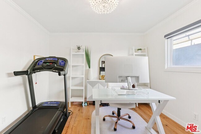 Building Photo - 665 Washington Blvd