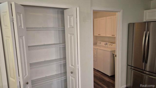 Building Photo - 5203 Chesapeake Cir