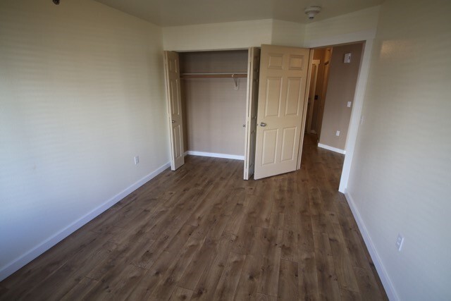 Building Photo - 2 Bedroom Condo near JBER!