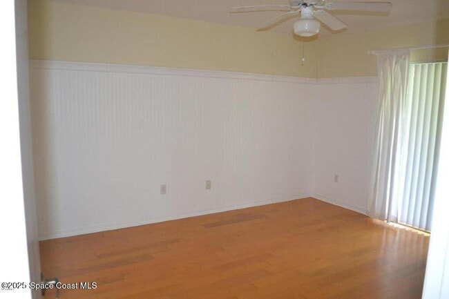 Building Photo - 2542 Ventura Cir