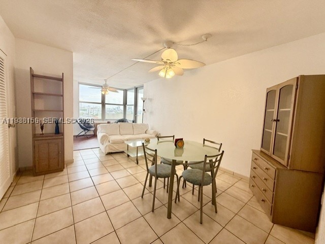 Building Photo - 2899 Collins Ave
