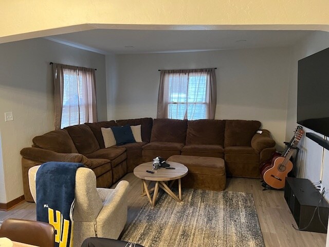 Building Photo - 2120 S Norton Ave