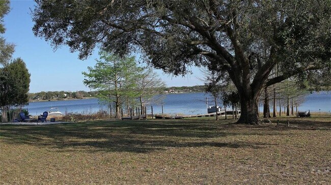 Building Photo - 972 Summer Lakes Dr
